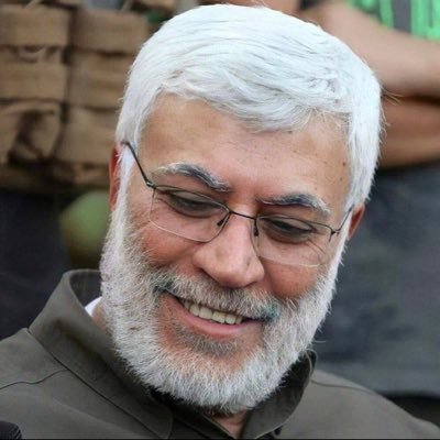 amryslwan1's profile picture. • أفضلُ المروءة الحياء، وثمرتُه العِفّة