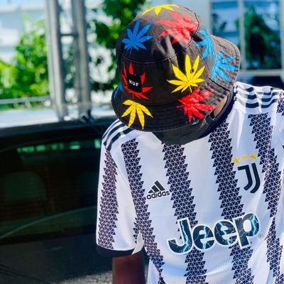 awwalasd's profile picture. 