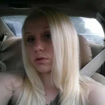 FunsizeDi88's profile picture. #1A #2A Wife. Mother. Proud American. Constitutional Conservative.