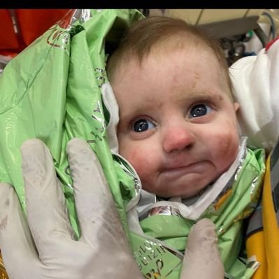 Lapluiem's profile picture. Hiç bir şey olmasa bile, biseyler kesinlikle oldu ama farkedemedik afsdfhjy...