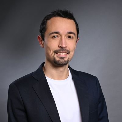 Cloud Architect and SRE @lemondefr ✨
AWS & Kubernetes ⚡
CKA/AD | @awscloud SAP-C02 - ANS-C01 - DAS-C01 🚀