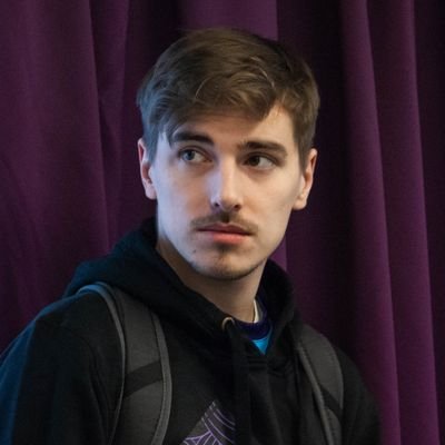 Ex vice-prez pour @gaming4seasons + PR @Actu_Sop 📊
Joueur SSBU @ArcusSSBU main YL à Rennes 🥛
Top 1 palois rpz 🇨🇵
@XerarTM fanboy 🏎️
@Donlyz 📷