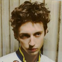 𝑰𝒎𝒂𝒏𝒐 (@imano_geek) 's Twitter Profile