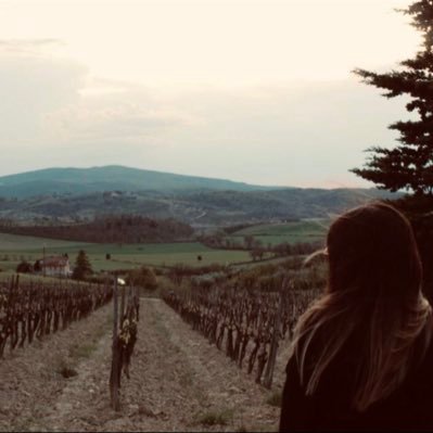 “Quando sei solo nel mare e ti chiedi se vale la pena”🍂🖤