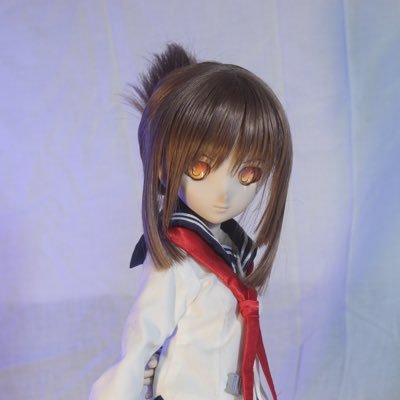 We focus on making Dollfie cosplay outfit and accessory. And also take commissions s~ Our ultimate goal is to have a unique doll of our brand!