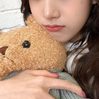j (@jnaeyi) 's Twitter Profile