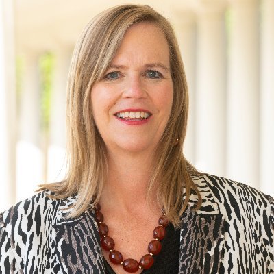 Deal Maker. Former Media Executive & Brand Builder - LittleThings, Hearst, StyleCaster, ESPN, WorkingWoman. Lover of wine, sports, B'way & all things UVA