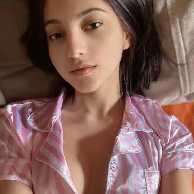 19th Years Old | Cam girl | Looking for online fun.
🔞My camming account | Join & Tip me
here ❤️🍑👇👇