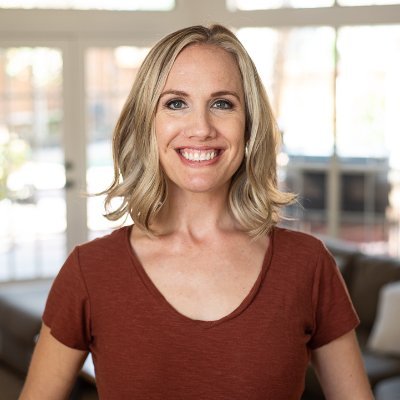 Aspiring author. Perpetual learner. Seeking people, art, & literature that inspire & uplift. Anthology: https://t.co/bRGFe1vptw