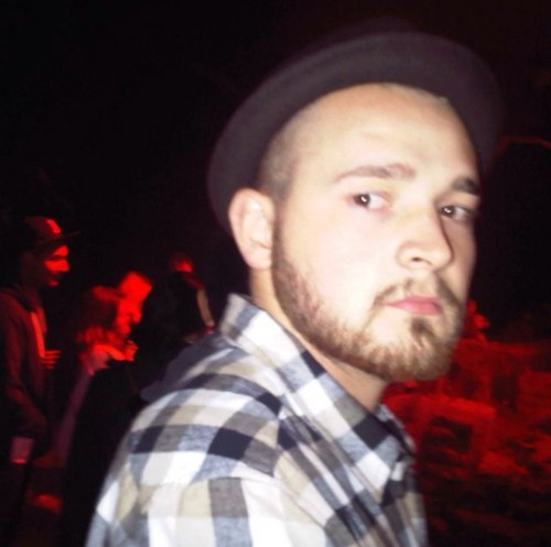 IhitItNloveIt's profile picture. 