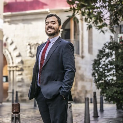 dvegad's profile picture. Ingeniero e innovador urbano.