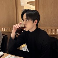 yunho doing things 🇵🇸 (@yunhothings) 's Twitter Profile