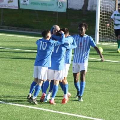 Graduado en Educación Primaria por la Universidad de Extremadura.
Amante del deporte (especialmente el fútbol) y muy crítico con todo lo que me rodea.