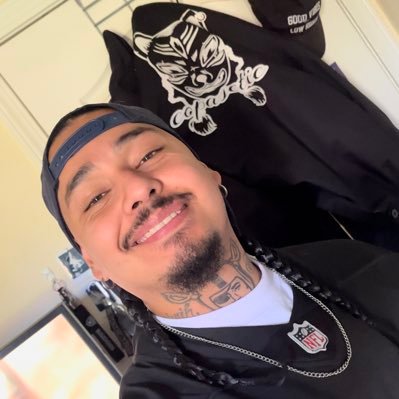 .:MiVidaLoca:.My Life Through My Eyes Family #SoCal9s #BetterTomorrows https://t.co/Gk1iraGFKP