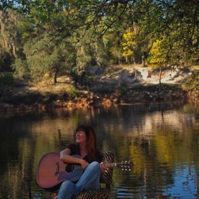 leehunterrsg's profile picture. singer-songwriter-sailor