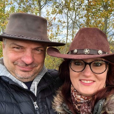 Agnes & Chris - #Travelbloggers, #Photographers, and #DigitalNomads. We aim to share ready-to-go itineraries, tips, and inspirations from America.