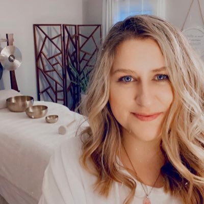 InfiniteBlissW's profile picture. Helping others find peace & joy in the chaos of life is my passion! DSS-RN, 🍃Wellness Advocate, Mindfulness Coach, 🧘🏼‍♀️Sound Therapist, 💛Reiki Practitioner