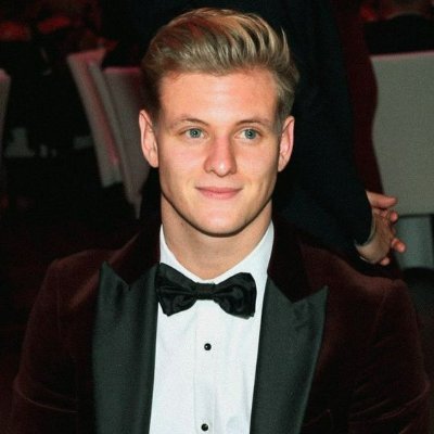 MickParody's profile picture. ─ ♡》❝ 𝙎𝙘𝙝𝙪𝙢𝙖𝙘𝙝𝙚𝙧 𝙇𝙀𝙂𝘼𝘾𝙔 ❞ ⦄╰ (𝗠𝗲𝗿𝗰𝗲𝗱𝗲𝘀 𝗿𝗲𝘀𝗲𝗿𝘃𝗲 𝗱𝗿𝗶𝘃𝗲𝗿) ╮➥ (23)  ❀ ˗ˋ❪❪ (Golden Boy)❫❫ˎ˗ #Parody NOT THE REAL MICK