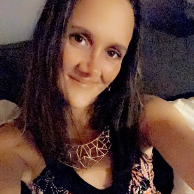 YamilaNunez83's profile picture. 