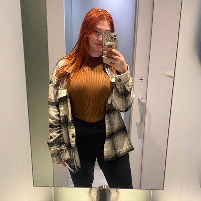 turkeybaconnn's profile picture.