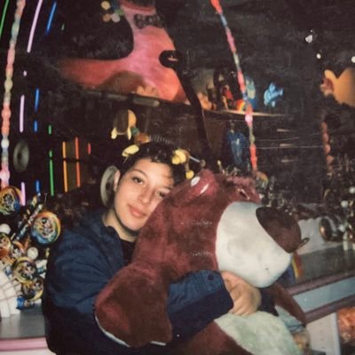 formerfemme's profile picture. ♍︎ ♊︎ ♎︎ - unt alum