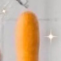 theDoomerboomer's profile picture. I am creative with about anything
age: 24