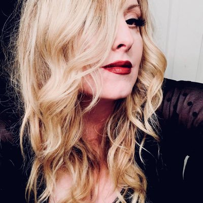 ASU alum. Neurosurgery analyst. Ally. Planned Parenthood supporter. Plotting to destroy the patriarchy.