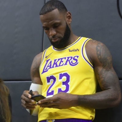nbahoopsalerts's profile picture. 
