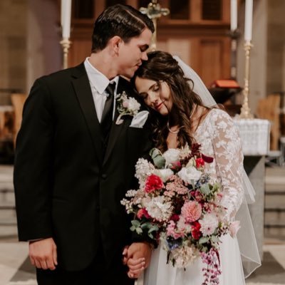 ellenberreyesa's profile picture. Christ is King | 💍 @andrewberreyesa