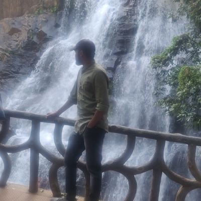 runH_G's profile picture. ಕನ್ನಡಿಗ | Chemist | pharmacist |
