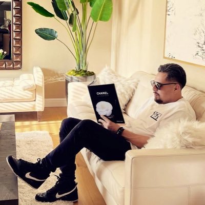 🏵Marketing Visionary. Sports - Music - LA - Bitcoin -Cardano ADA - Former Editor in Chief of .RapMusic.com