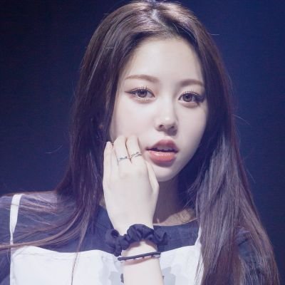 loonaslave77 Profile Picture