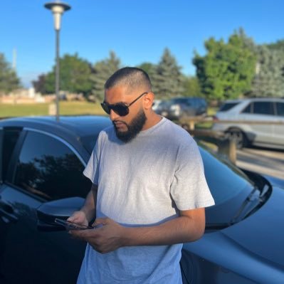 ushake_'s profile picture. 