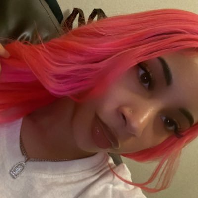 AllyKruella's profile picture. ig - @allykruella