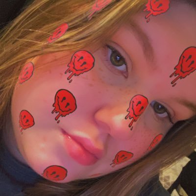 BelleGlenn6's profile picture. insta: its.belle.glenn snap:belleglenn01 21 years of age