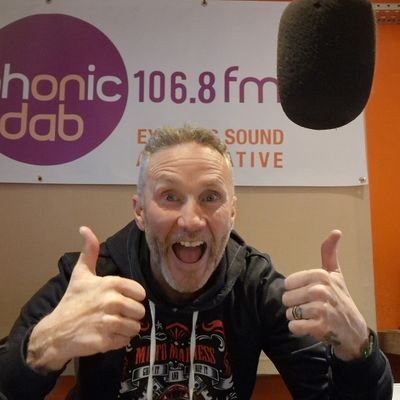 NHS EMPLOYEE ❤️. Presenter at PHONICFM. Emergent Unsigned Radio Show https://t.co/QTYCL8k9Hi https://t.co/DJEVsy9M74
https://t.co/Db1RNEWYgJ