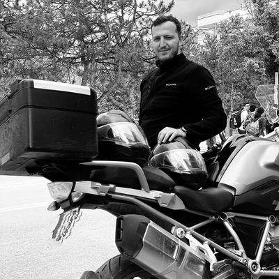 MzffrBstp's profile picture. 