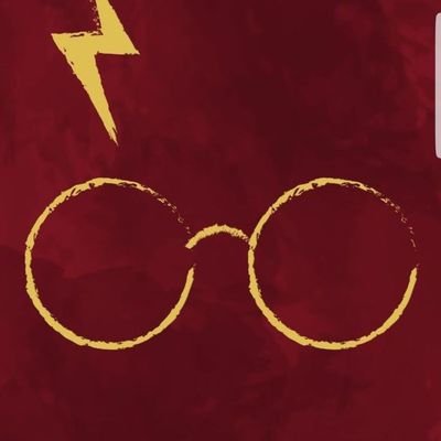 Subo cosas relacionadas con Harry Potter. 🔮
Gryffindor. 🦁
Potterico. 💫