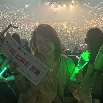 aezsheeran's profile picture. 👩🏻‍⚕️Kanal Chronicles