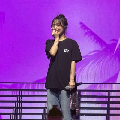 heyuthr's profile picture. 