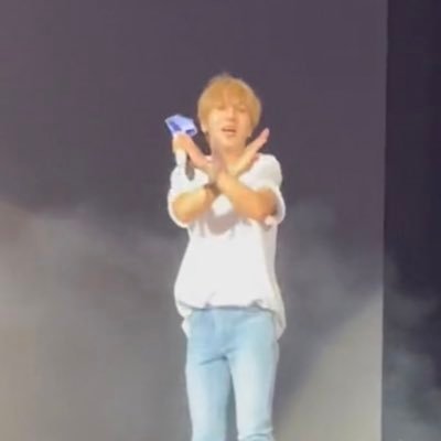 lii1805's profile picture. 💙 Cloud 💍☁️ 🌻, Shinfriends 🙆 and Mitang 🐨🙆 ~ 27/04/2013 ~ 22/04/18 ~ 18/01/2019 ~ 20/01/2019 ~ 11/02/2023 🎶 Now living around Xiao Zhan's smile 💛 WYB 💚