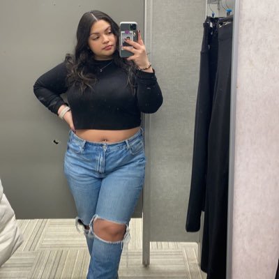 idaliax13's profile picture. 