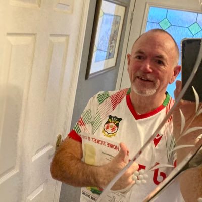 IaninhoWrexham's profile picture. 