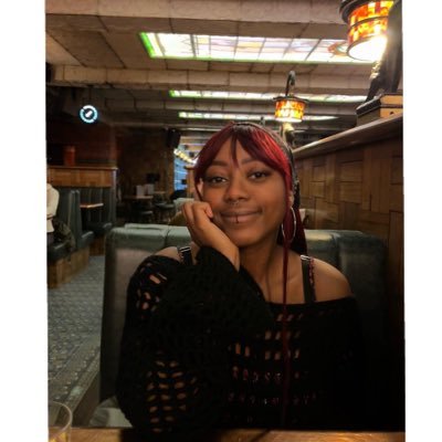 dvnswrght's profile picture. I like food and feeling emotionally secure ~ INSTA (dvnwrght)