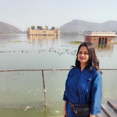 Microbiologist, budding Nutritionist.
Love the armed forces.
Always with a vision in mind.