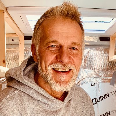 creativestar1's profile picture. A creative graphic designer offering a multitude of services across all sectors.