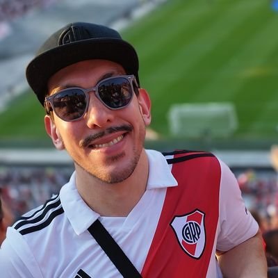 This is The Way ⚪❤️⚪ /
Jedi Master and World Champion ⭐⭐⭐ of the dink and the drink /