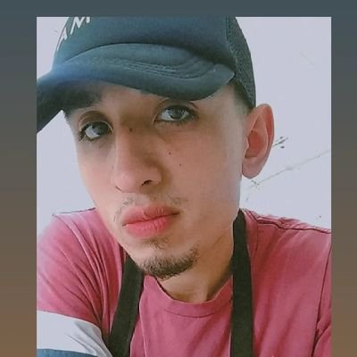 RomanticoHerido's profile picture. El amor es un camino sinuoso, pero valdrá la pena si encuentro a mi media naranja