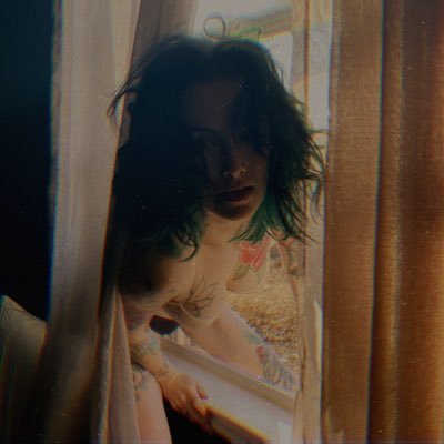 18+ • chaotic good • she/they
