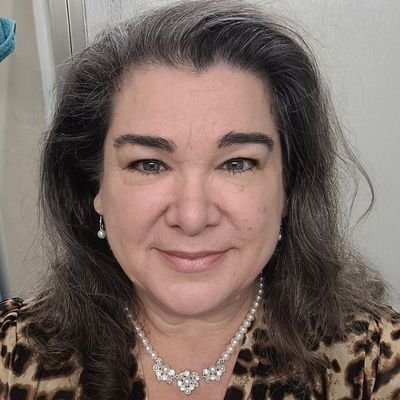 iSerlyndi's profile picture. Appreciater of life and all things good and peaceful.